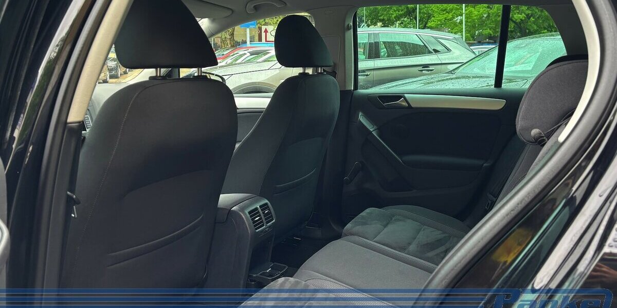 VW Golf Highline 1.4*Klima*PDC*NAV*AUX*Tempo*SHZ* 171.519 km 4.890 &euro; Berlin 13187