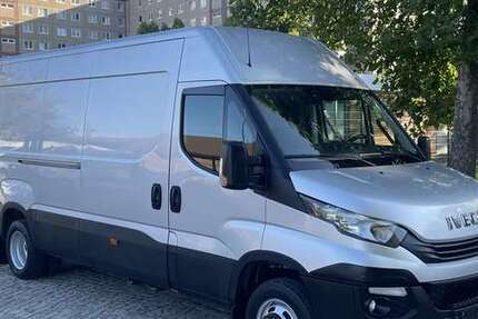 IVECO Daily 300.000 km 18.999 € Berlin 12681