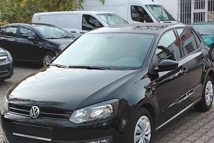 VW Polo 90.700 km 6.950 € Berlin 13409
