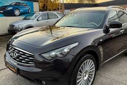 INFINITI FX 158.000 km 11.999 &euro; Berlin 13127