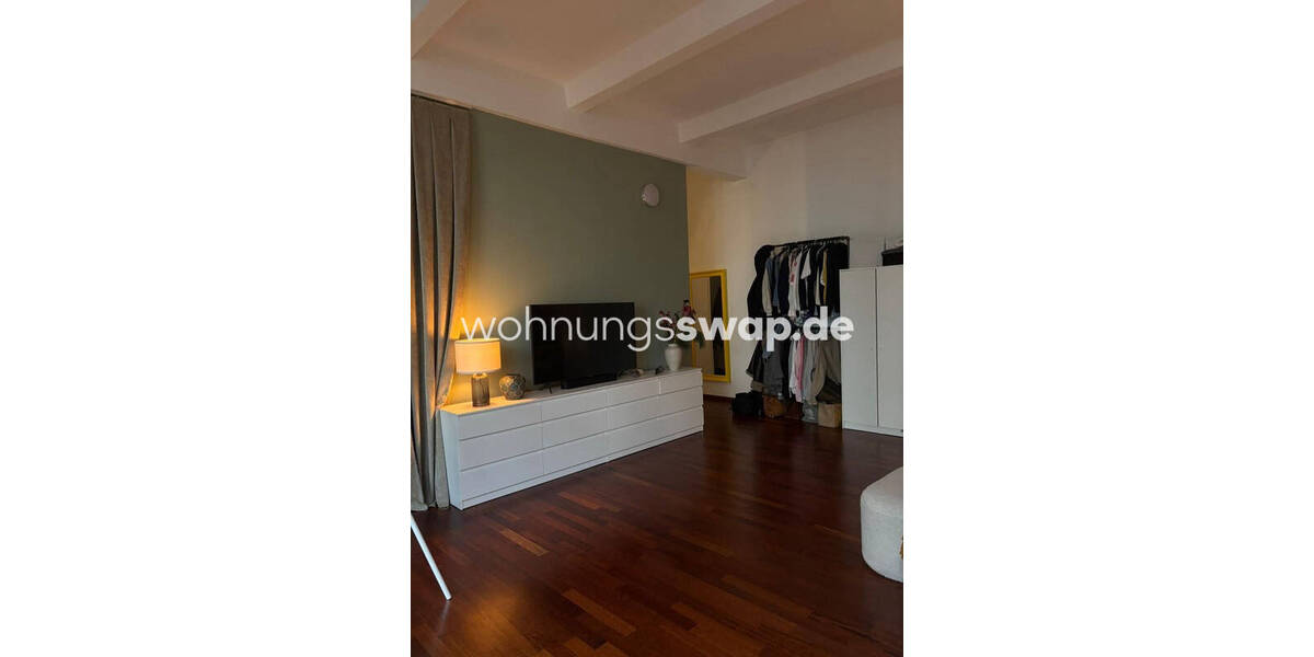 Etagenwohnung Berlin Friedrichshain - 2 Zimmer, 107 m&sup2;, 1.250&euro; | Angebot:26309143