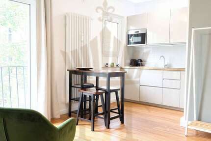 Wohnung Berlin Charlottenburg-Wilmersdorf - 1 Zimmer, 30 m&sup2;, 189.000&euro; | Angebot:27146092