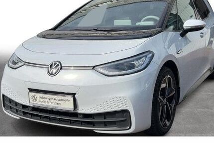 VW ID.3 48.522 km 22.443 € Berlin 12681