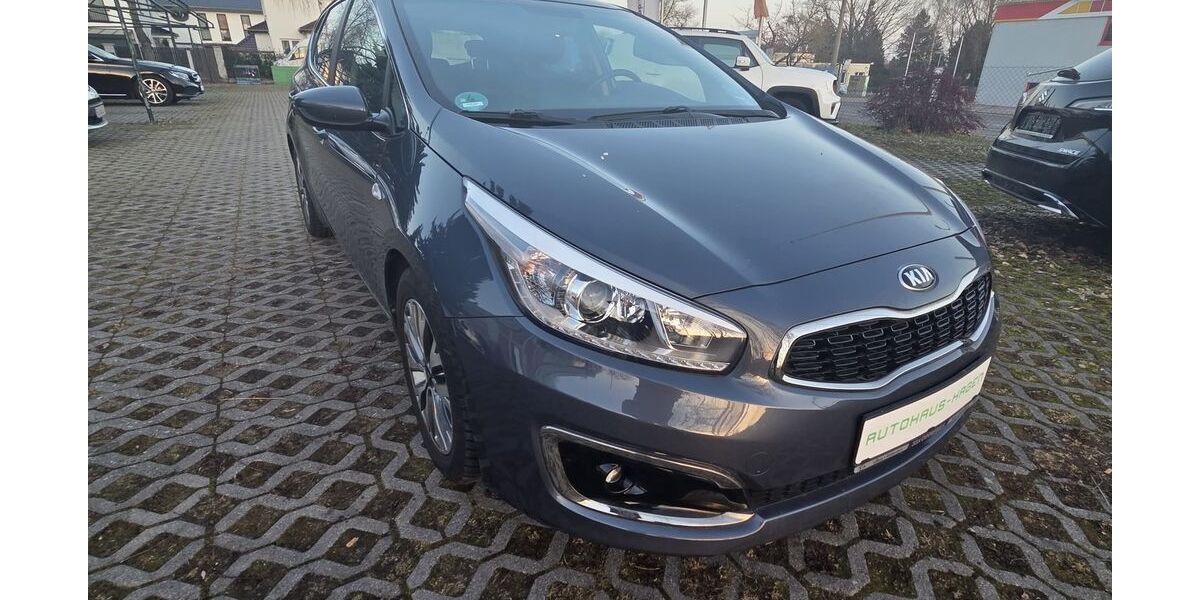Kia ceed / Ceed 47.000 km 10.800 &euro; Berlin 13053