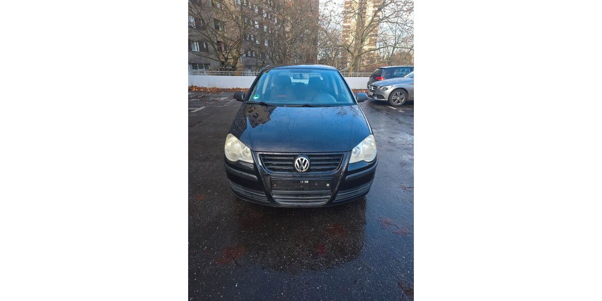 VW Polo 114.761 km 2.300 &euro; Berlin 13583