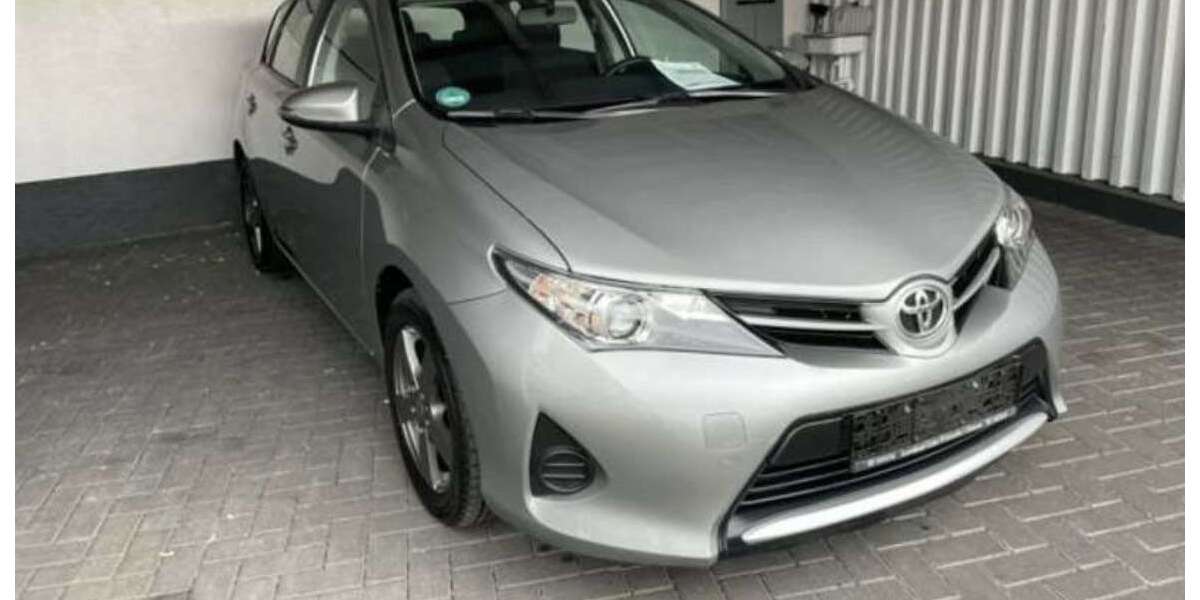 Toyota Auris 73.000 km 7.600 &euro; Berlin, Stadt 10553