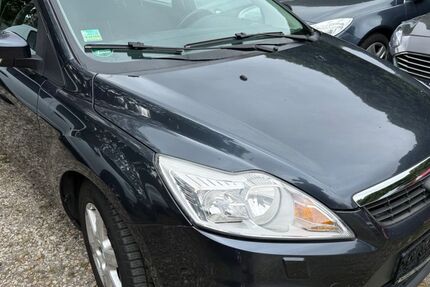 Ford Focus 190.000 km 1.890 &euro; Mahlow 15831