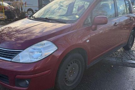 Nissan Tiida 280.000 km 900 &euro; Berlin 12109