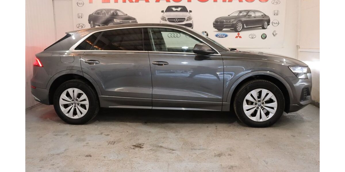Audi Q8 159.000 km 37.999 &euro; Berlin 12099