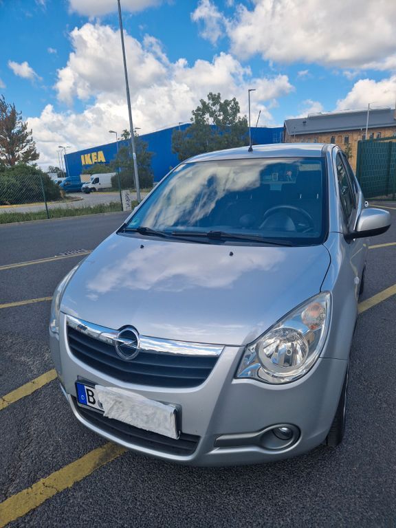 Opel Agila 137.500 km 1.998 € Berlin 10829