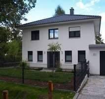 Mehrfamilienhaus, Wohnhaus Berlin Zehlendorf - 4 Zimmer, 105 m&sup2;, 592.000&euro; | Angebot:26910559