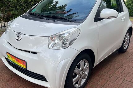 Toyota IQ 112.000 km 6.800 &euro; Falkensee/Spandau 14612