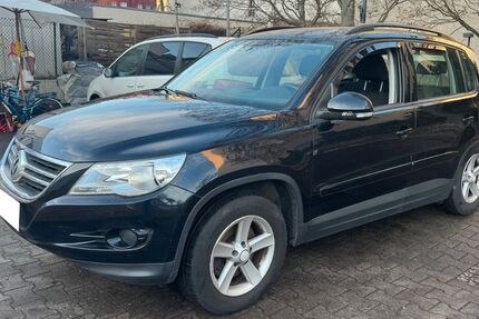 VW Tiguan 227.000 km 4.498 &euro; Berlin 12045