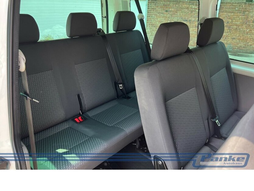 T5 Transporter Kombi 1. Hand 8 sitzer