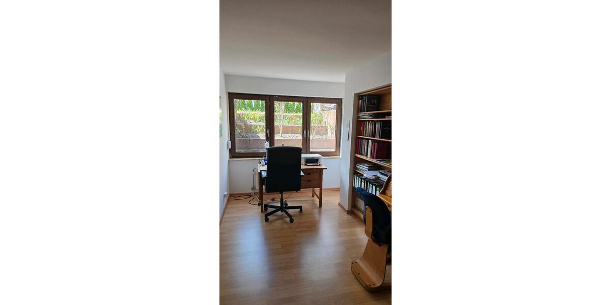 Erdgeschoßwohnung Berlin Steglitz-Zehlendorf - 4 Zimmer, 125 m&sup2;, 570.000&euro; | Angebot:26462650