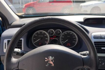 Peugeot 307 91.600 km 3.499 &euro; Berlin 12249
