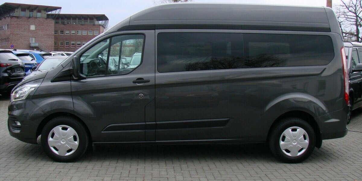 Ford Transit Custom Titanium 320 L2 H2 Behindertengerec 46.628 km 39.990 &euro; Falkensee 14612