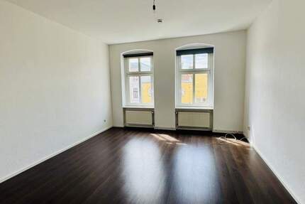 Geräumige Altbauwohnung im begehrten Akazienkiez!*KEINE ANRUFE|NUR SCHRIFTLICHE ANFRAGEN* 3 zimmer