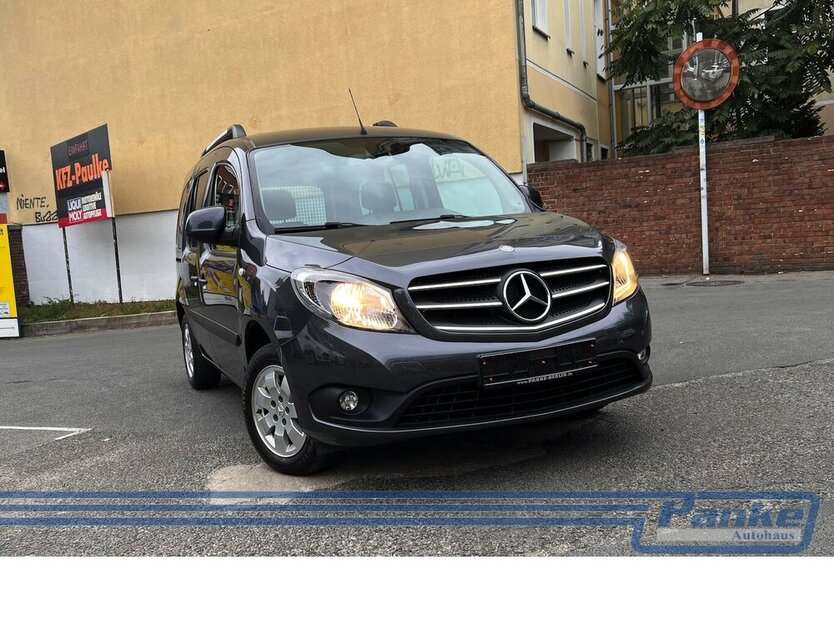 Mercedes-Benz Citan 111 CDI lang 5Sitz*SHZ*Klima*BT*AHK*RFK* 68.792 km 14.990 € Berlin 13187