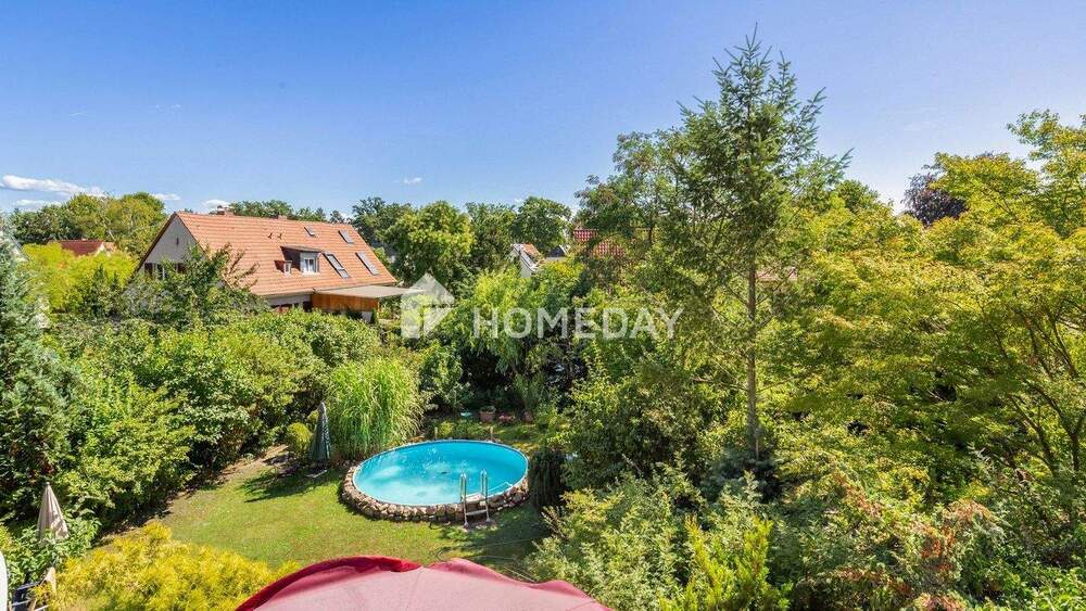 Attraktive DHH mit Pool, Terrasse, Garage & Gartenidyll in Babelsberg Nord - Verkauf mit Rückmiete 3 zimmer