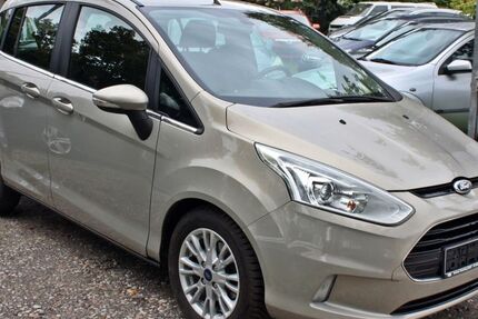 Ford B-Max 105.600 km 5.899 &euro; Berlin 13057