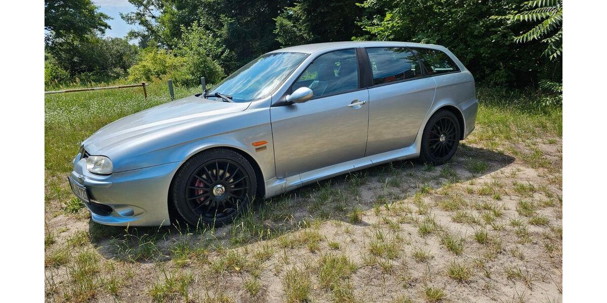Alfa Romeo 156 255.592 km 12.990 € Berlin 14195