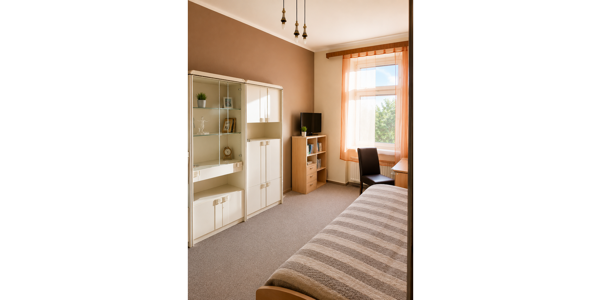 Berliner Altbau-MFH mit Entwicklungsreserve - Mehrfamilienhaus, Wohnhaus Berlin Reinickendorf | Angebot:26655539