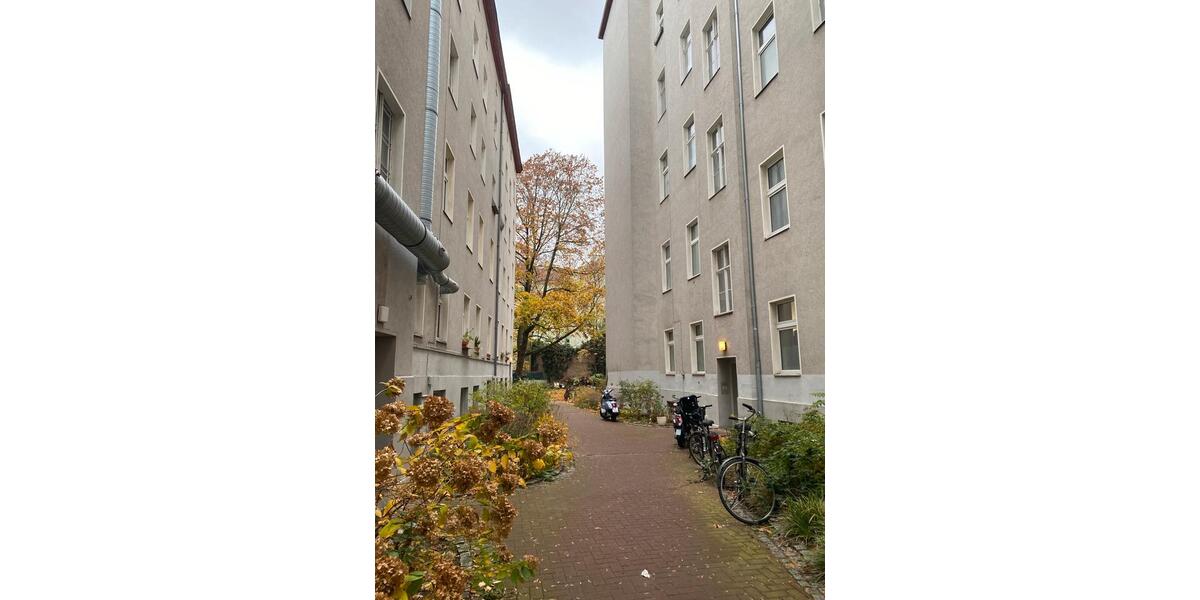 Dachgeschoßwohnung Berlin Friedrichshain-Kreuzberg - 3 Zimmer, 90 m&sup2;, 1.400&euro; | Angebot:25162045