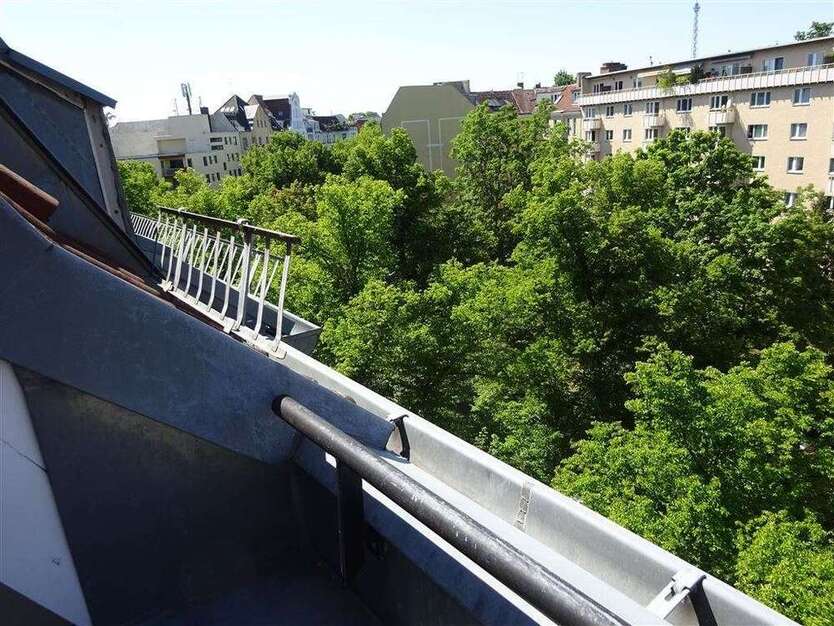 Wohnung zum Kaufen in Berlin 1.489.000 € 192.22 m²