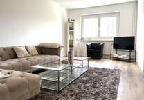 Stilvolle 3-Zimmer-Wohnung mit Designermöbeln & neuer Küche - Erstbezug nach Renovierung!