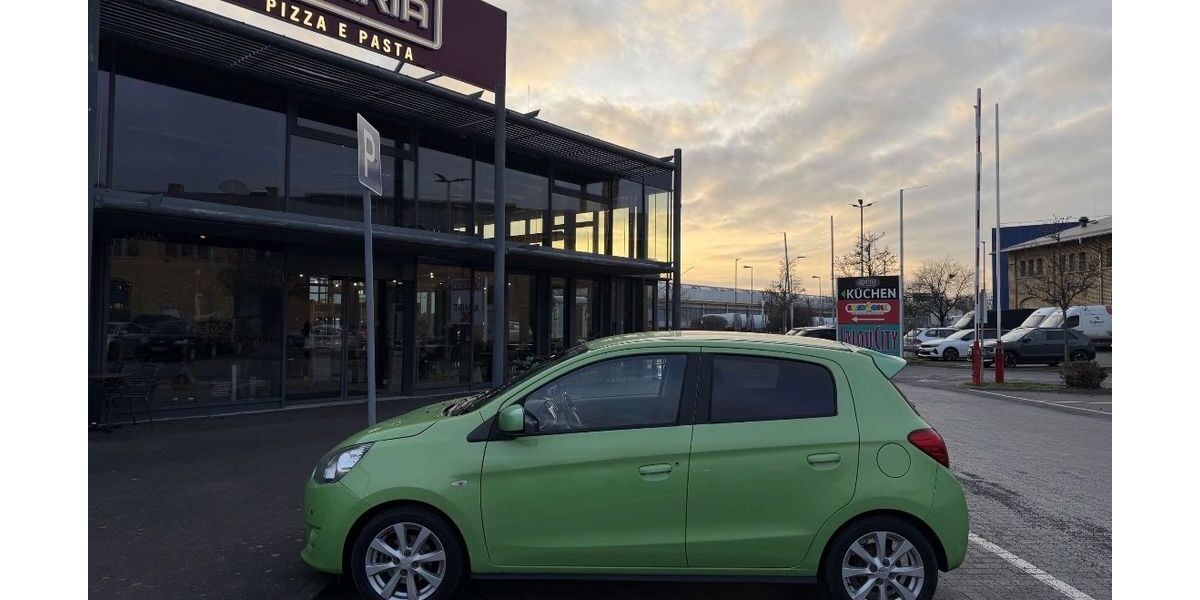 Mitsubishi Space Star 83.200 km 4.990 &euro; Berlin 10717