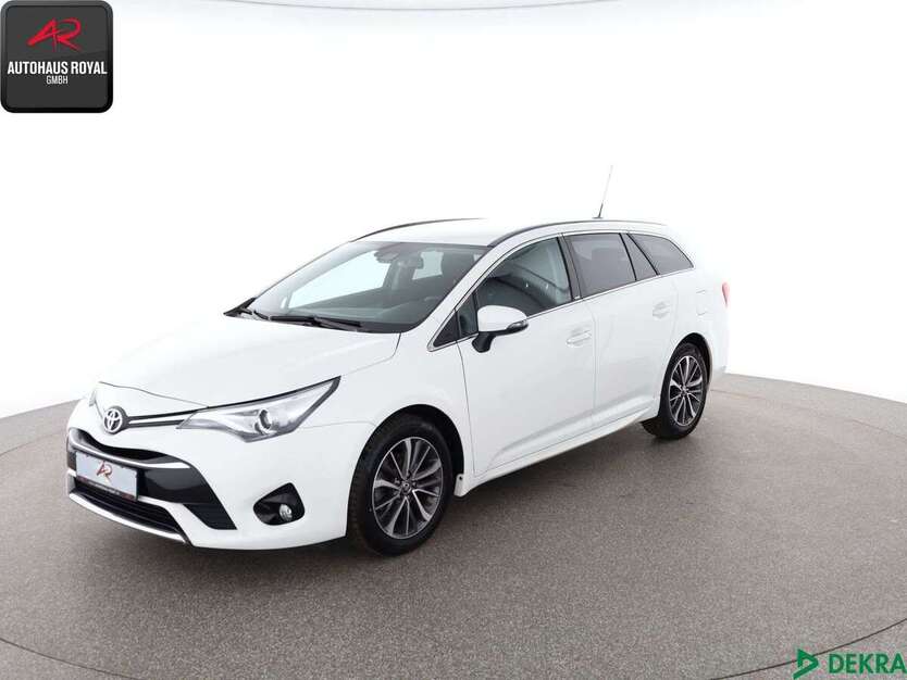 Toyota Avensis 79.412 km 16.840 € Berlin 12103