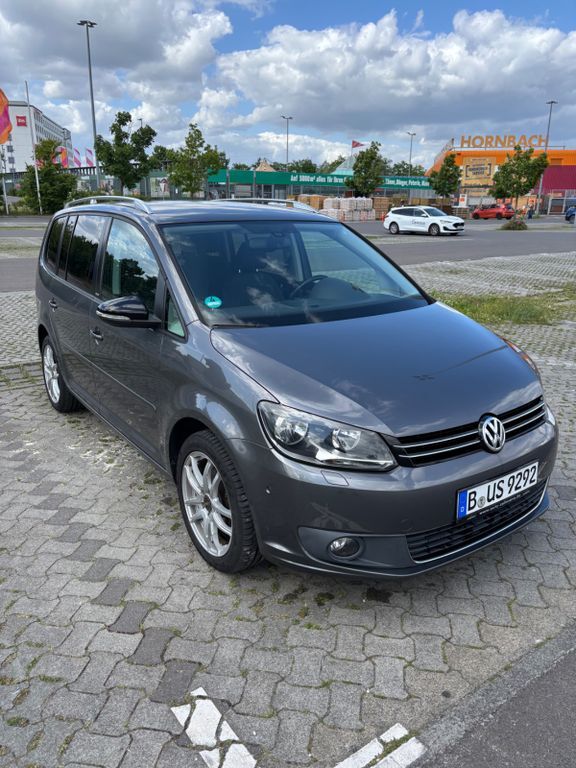 VW Touran 133.000 km 7.500 € Berlin 12349