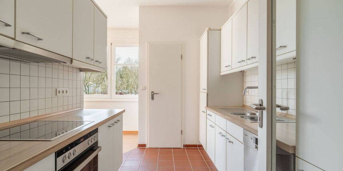 Etagenwohnung Kleinmachnow - 3 Zimmer, 97 m&sup2;, 450.000&euro; | Angebot:26869994