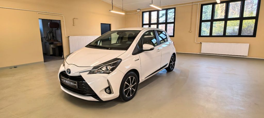 Toyota Yaris 2.000 km 14.999 &euro; Berlin 15806