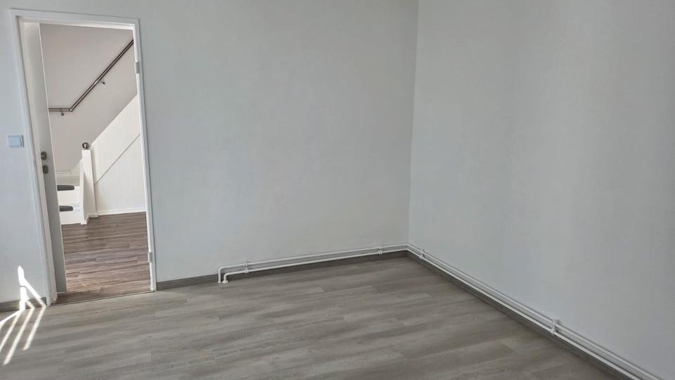Doppelhaushälfte Berlin Spandau - 4 Zimmer, 100 m&sup2;, 285.000&euro; | Angebot:27528713