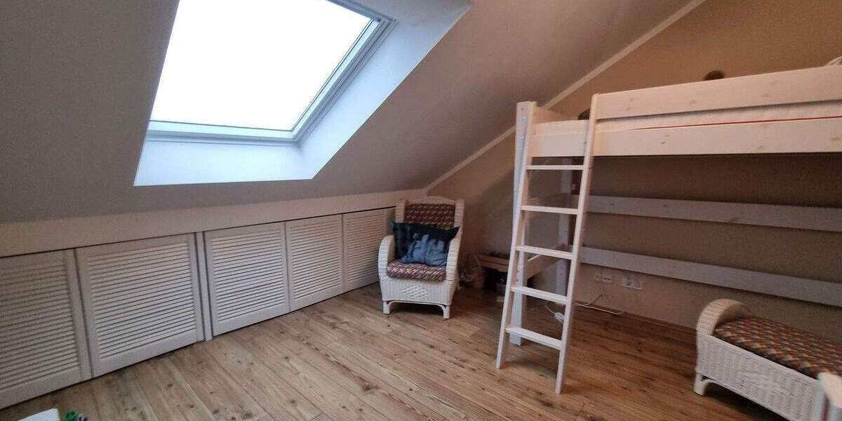 Reihenmittelhaus Hennigsdorf - 5 Zimmer, 119 m&sup2;, 549.000&euro; | Angebot:25751239