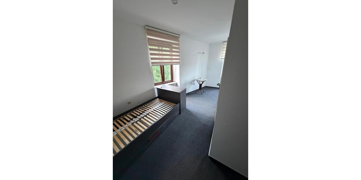 Etagenwohnung Hennigsdorf - 1 Zimmer, 20 m&sup2;, 850&euro; | Angebot:25137304