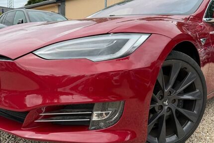Tesla Model S 73.120 km 28.990 &euro; Großbeeren 14979