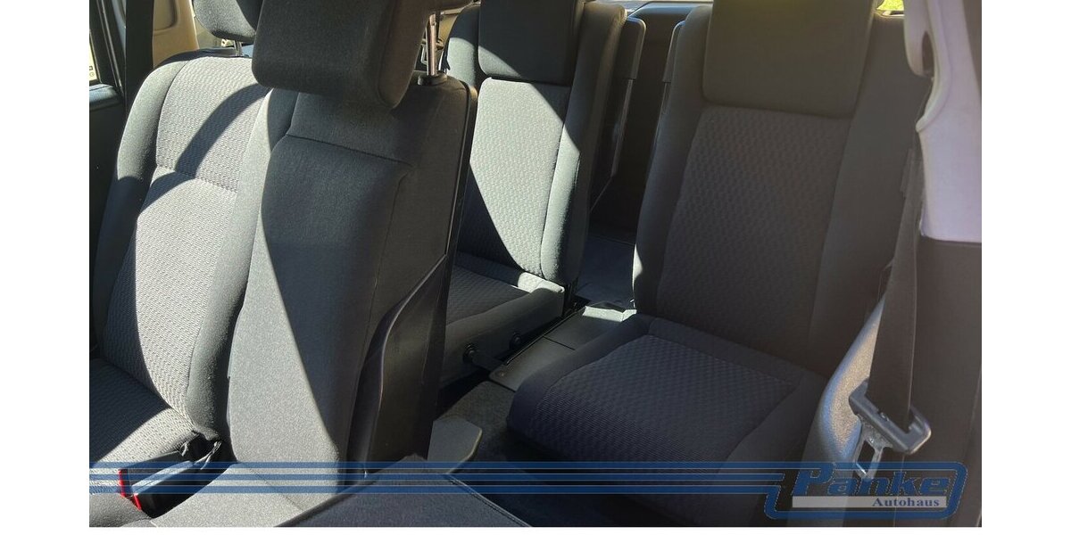 Opel Zafira Basis*7-Sitzer*TÜV02/27*Chrom*Klima*Radio 199.809 km 1.980 &euro; Berlin 13187