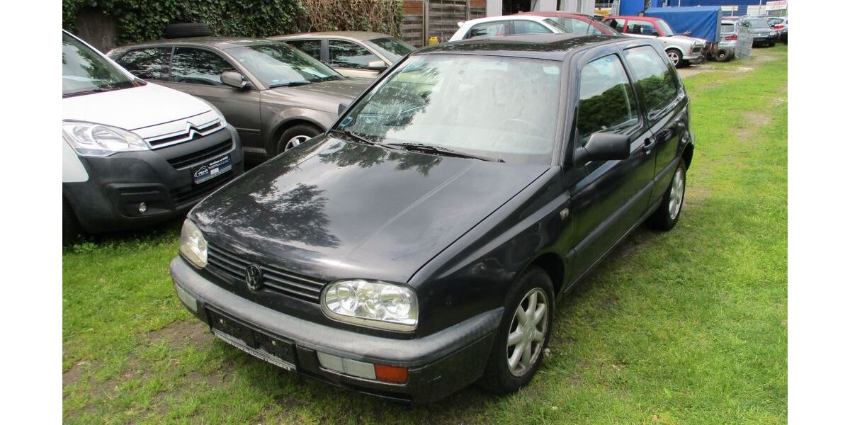 VW Golf 195.000 km 790 &euro; Mahlow 15831
