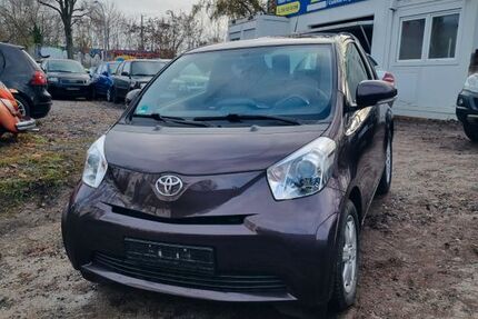 Toyota IQ 70.398 km 5.950 € Berlin (Spandau) 13597