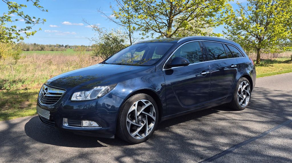 Opel Insignia 220.500 km 6.990 &euro; Berlin 12629