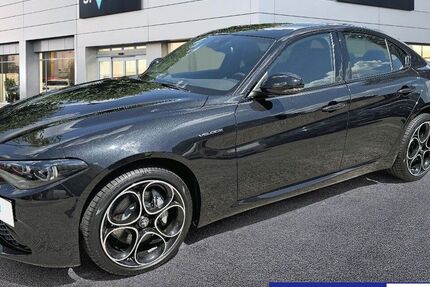 Alfa Romeo Giulia 15.000 km 38.880 € Berlin 10315