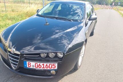 Alfa Romeo 159 163.981 km 6.400 &euro; Berlin 14050