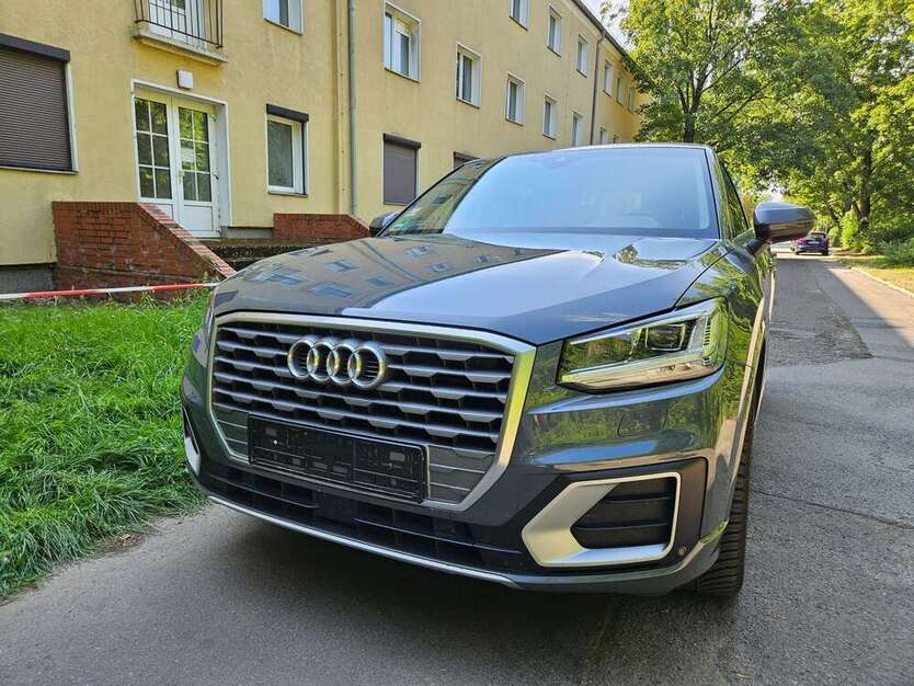 Q2