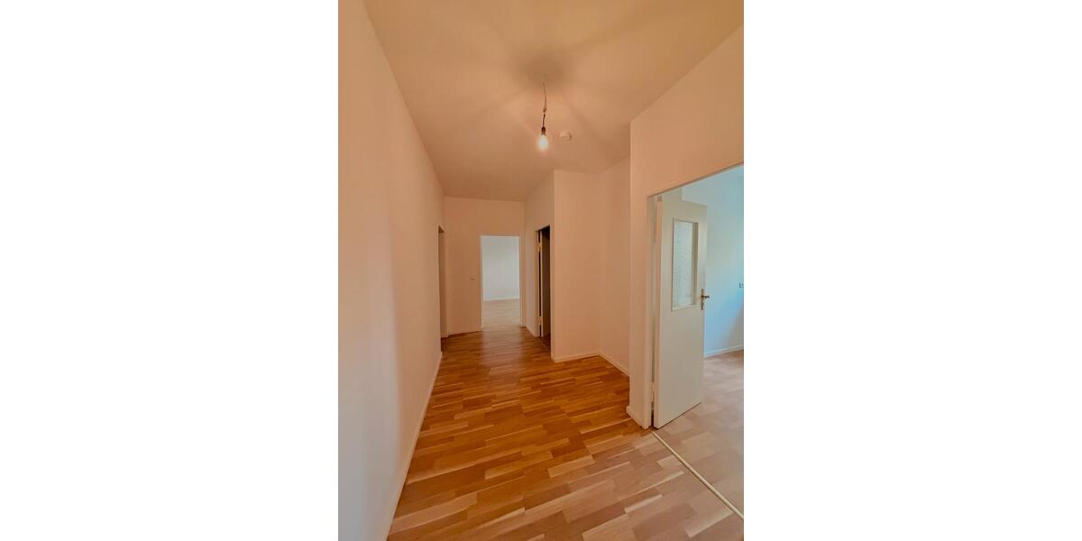 Erdgeschoßwohnung Berlin Tempelhof-Schöneberg - 3 Zimmer, 78 m&sup2;, 1.580&euro; | Angebot:26212420