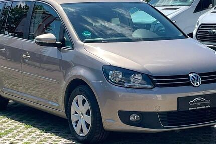 VW Touran 124.730 km 11.850 &euro; Berlin 13088