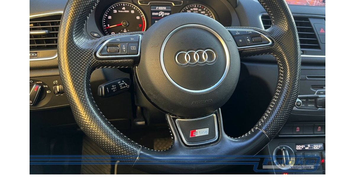 Audi Q3 2.0 TFSI quattro S-Line*Pano*NAV*AHK*BT*SHZ* 212.987 km 12.990 &euro; Berlin 13187