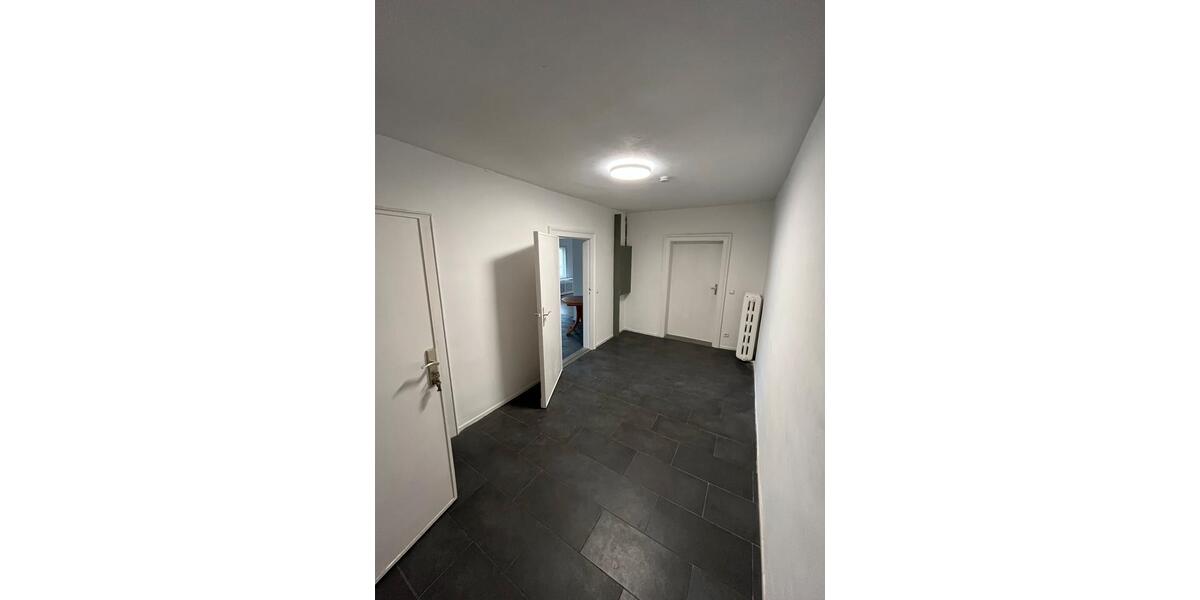 Etagenwohnung Berlin Westend - 5 Zimmer, 120 m&sup2;, 2.200&euro; | Angebot:26329400